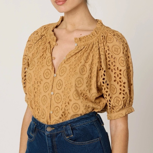 Cleobella Kate Blouse Wheat Tan Eyelet Button-Up Blouse Small Organic Cotton - Picture 4 of 13
